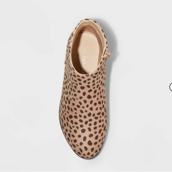 NWT Cat & Jack brown/Judi animal print boots - Picture 3 of 6